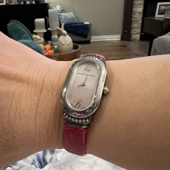 David Yurman women’s diamond stainless steel Madison watch-pink leather band - Picture 1 of 11